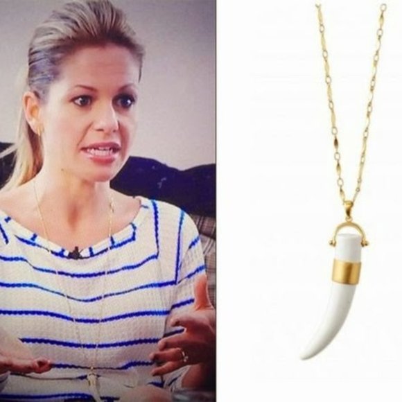 :: Stella & Dot Exotic Sahara Pendant Necklace - Picture 4 of 8